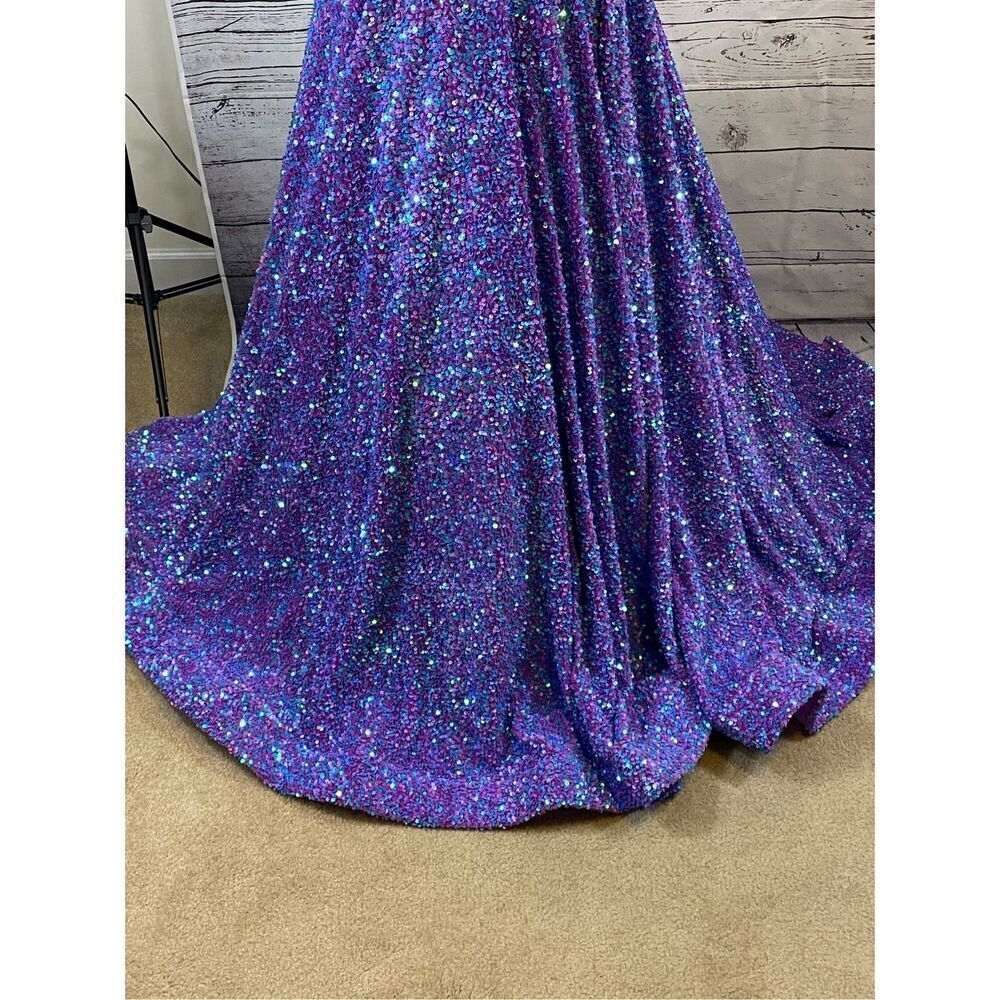 Amarra Sequin Purple Formal Gown Size 6 - Picture 3 of 16